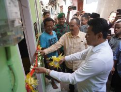 Bupati Sidoarjo Serahkan Kunci Renovasi RTLH, Wujud Nyata Gotong Royong untuk Kesejahteraan Warga