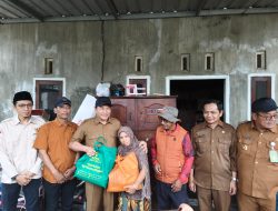 Rumah Rusak Diterjang Puting Beliung di Desa Pranti, Bupati H.Subandi Gerak Cepat Turun Berikan Bantuan