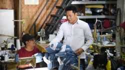 Pemkab Sidoarjo Dampingi Penerbitan Perizinan UMKM Perajin Topi