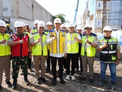 Bupati Sidoarjo Dampingi Menko AHY Tinjau Pembangunan Kembali Ponpes Al-Khoziny
