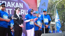 Mimik Idayana Ajak Masyarakat Budayakan Menanam Pohon, Wujudkan Sidoarjo yang Lebih Hijau