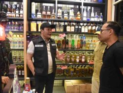 Tiga Ruko Agen Miras. Di Sikat Habis, Bupati Tegas Jangan Ada Jual Miras Di Sidoarjo