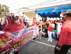 Karnaval HUT ke-81 RI di Jala Griya, Wakil Bupati Mimik Idayana AjakWarga Jaga Semangat Gotong RoyongSidoarjo, 23 Agustus 2026