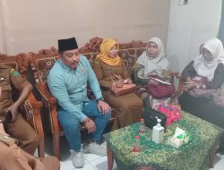 Ketua komisi D DPRD Sidoarjo H. Moch. Dhamroni Chudlori  Kunjungan , isu pengusuran TK Dharma Wanita di desa Popoh. Wonoayu